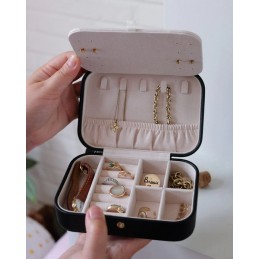 MAISON SCARLETT - Boite à bijoux Brigitte - Grainé